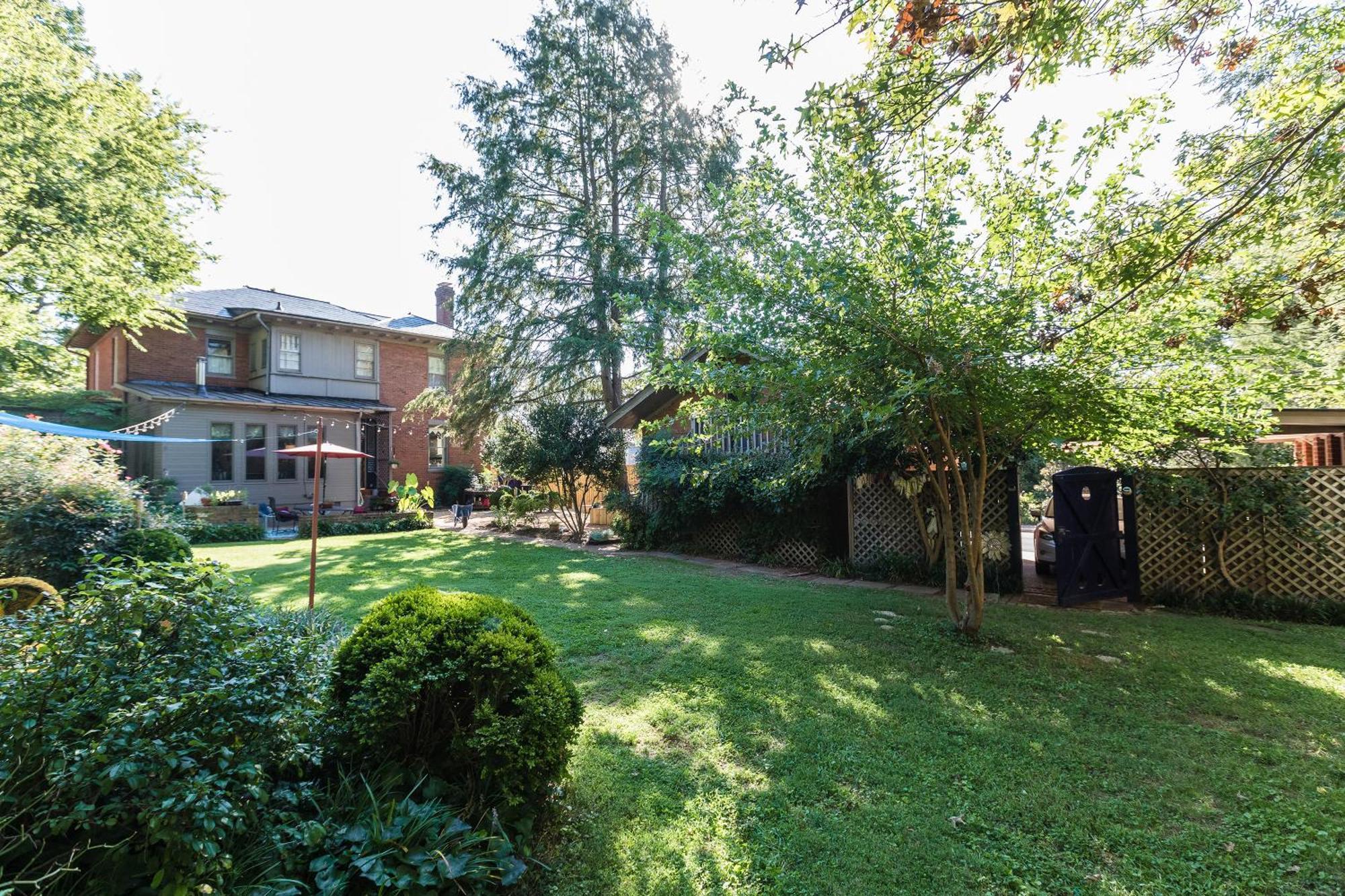 West Park Gardens Hotel Culpeper Bagian luar foto